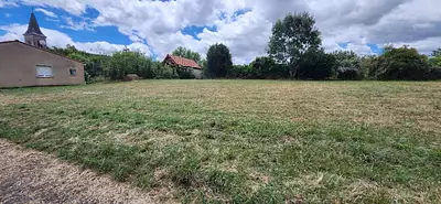 Terrain à bâtir, 700 m²