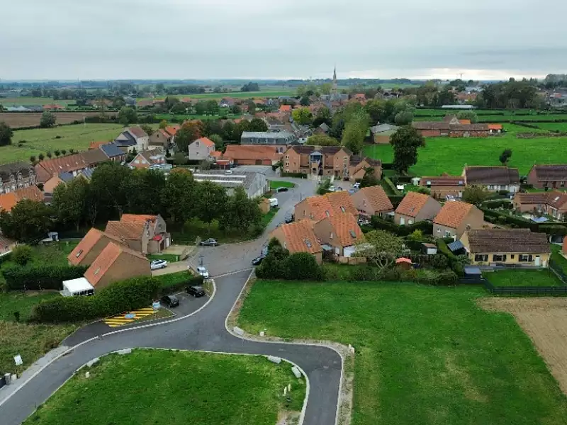 Terrain à bâtir, 420 m² - Grande-Synthe (59760)