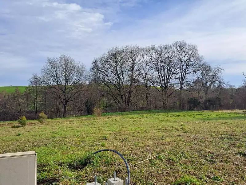 Terrain à bâtir, 590 m² - Le May-sur-Evre (49122)