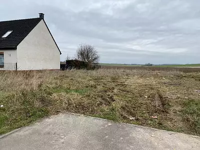 Terrain à bâtir, 687 m²