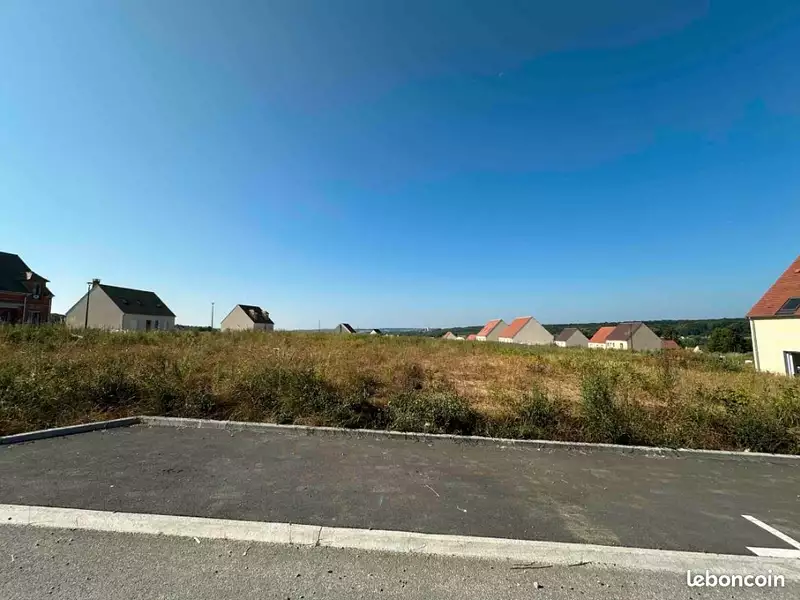 Terrain à bâtir, 450 m² - Eragny-sur-Epte (60590)