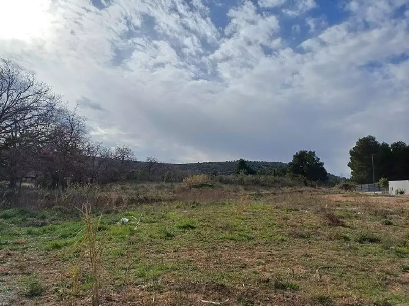 Terrain à bâtir, 300 m² - Saint-Paul-de-Fenouillet (66220)