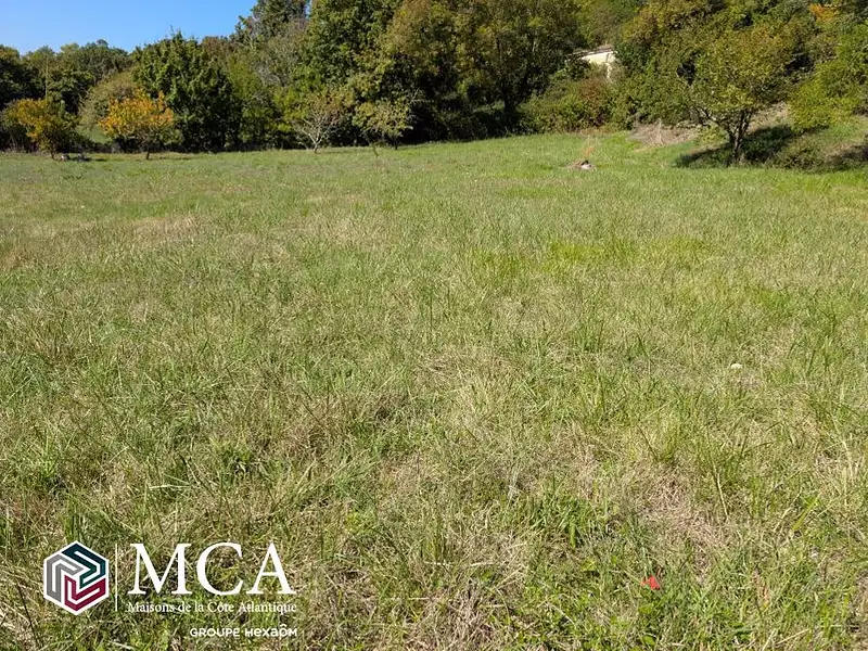 Terrain à bâtir, 2 000 m² - Saint-Hilaire-de-Lusignan (47450)