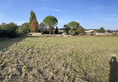 Terrain à bâtir, 600 m²