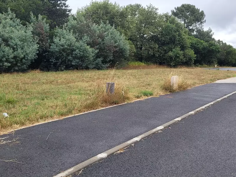 Terrain à bâtir, 370 m² - Artigues-près-Bordeaux (33370)