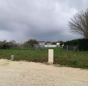 Terrain à bâtir, 352 m²