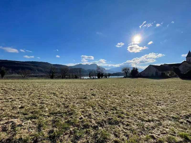 Terrain à bâtir, 949 m² - Cressin-Rochefort (01350)