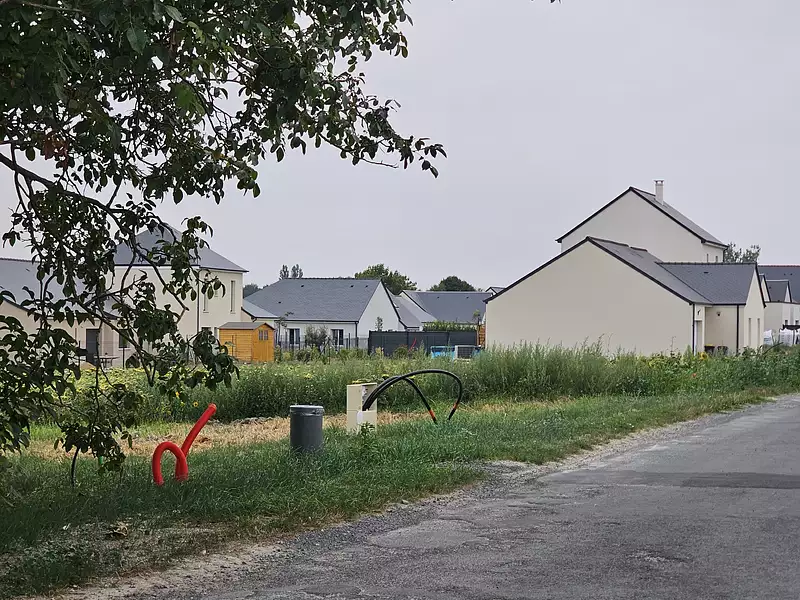 Terrain à bâtir, 443 m² - Distré (49400)