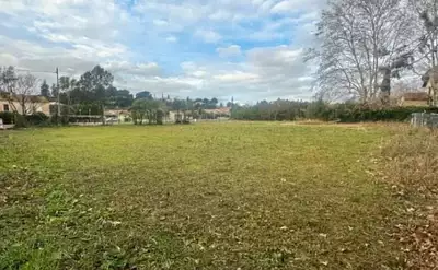 Terrain à bâtir, 660 m²