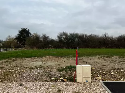 Terrain à bâtir, 614 m²