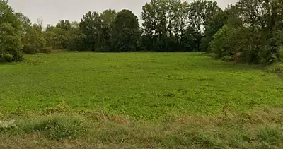 Terrain à bâtir, 1 200 m²