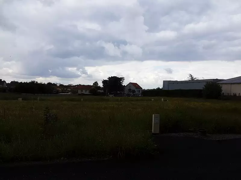 Terrain à bâtir, 285 m² - Le Pin-en-Mauges (49110)