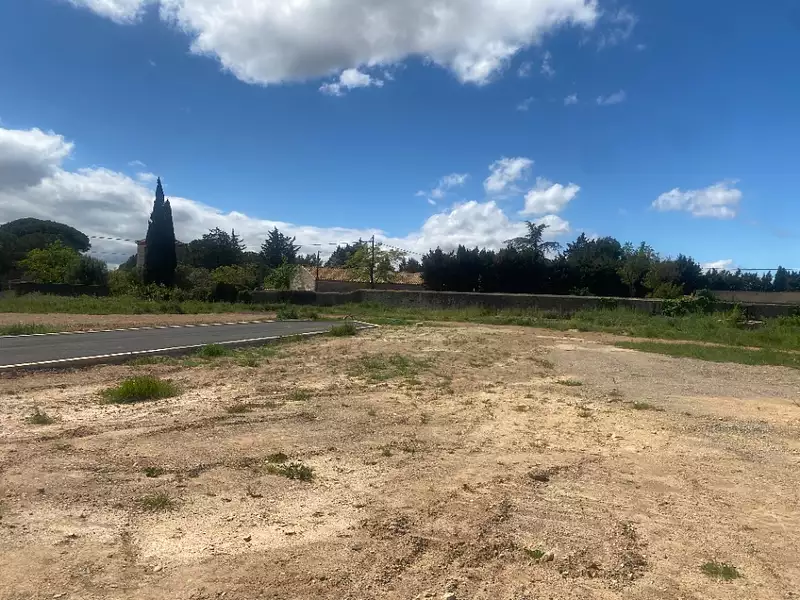 Terrain à bâtir, 630 m² - Paraza (11200)