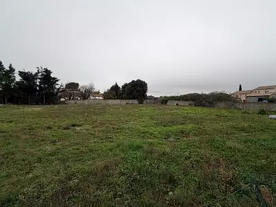 Terrain à bâtir, 700 m²