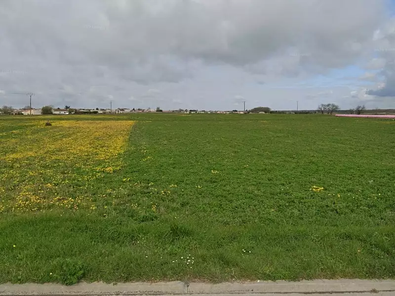 Terrain à bâtir, 378 m² - Nieulle-sur-Seudre (17600)