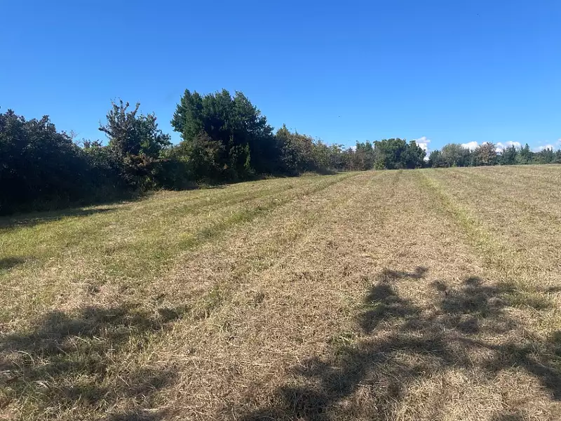 Terrain à bâtir, 1 200 m² - Saint-Yzan-de-Soudiac (33920)