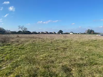 Terrain à bâtir, 368 m²