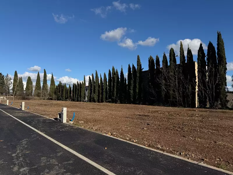 Terrain à bâtir, 340 m² - Lézignan-la-Cèbe (34120)