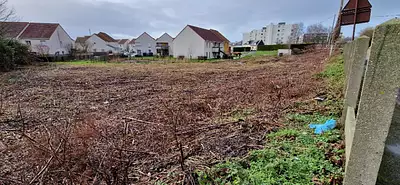 Terrain à bâtir, 350 m²