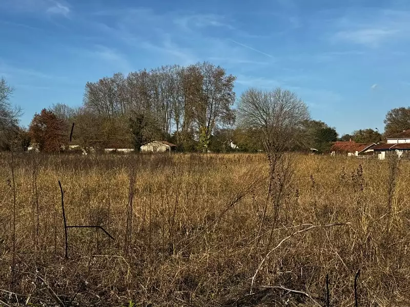 Terrain à bâtir, 748 m² - Saugnac-et-Cambran (40180)