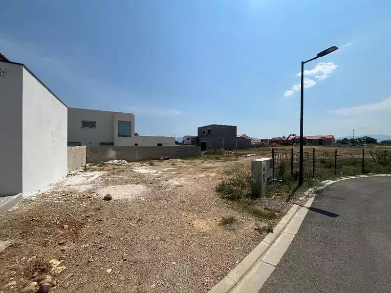 Terrain à bâtir, 490 m² - Pollestres (66450)