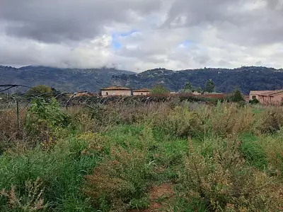 Terrain à bâtir, 650 m²