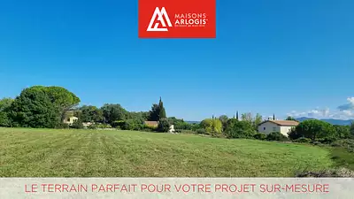 Terrain à bâtir, 600 m²