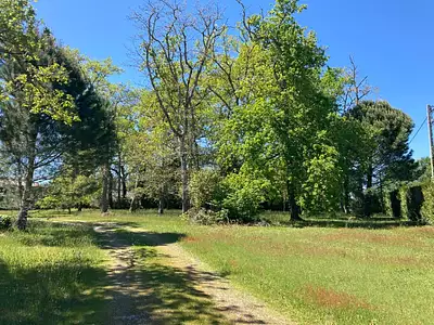 Terrain à bâtir, 1 000 m²