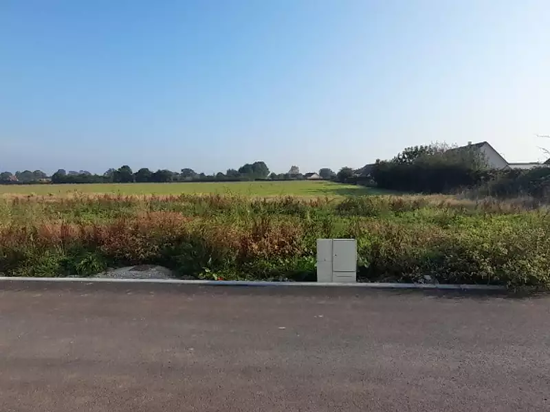 Terrain à bâtir, 832 m² - Pont-Audemer (27500)