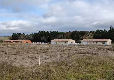 Terrain à bâtir, 720 m²