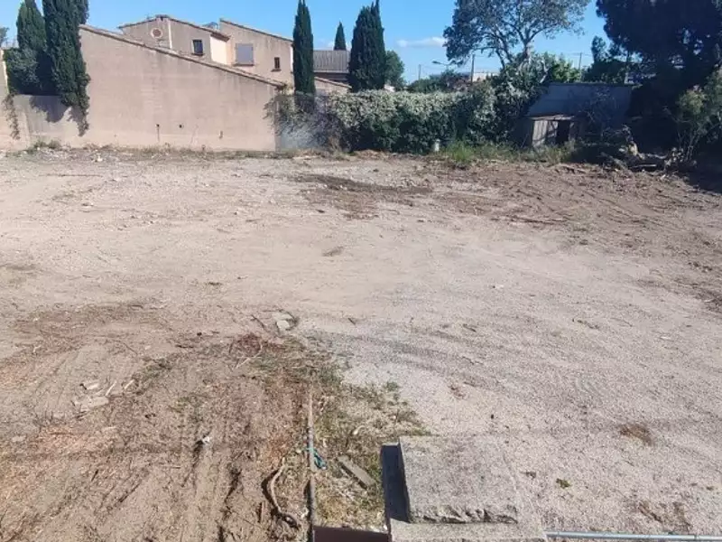 Terrain à bâtir, 480 m² - Marignane (13700)