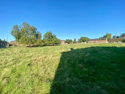 Terrain à bâtir, 755 m²