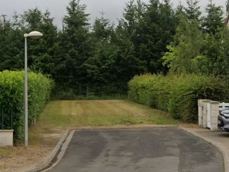 Terrain à bâtir, 601 m² - Beaugency (45190)