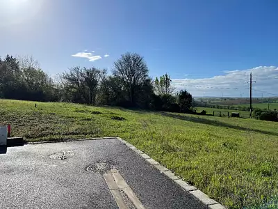 Terrain à bâtir, 1 100 m² - Saint-Julia (31540)