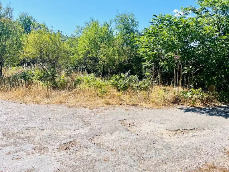 Terrain à bâtir, 405 m² - Fos-sur-Mer (13270)