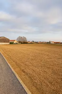 Terrain à bâtir, 360 m²