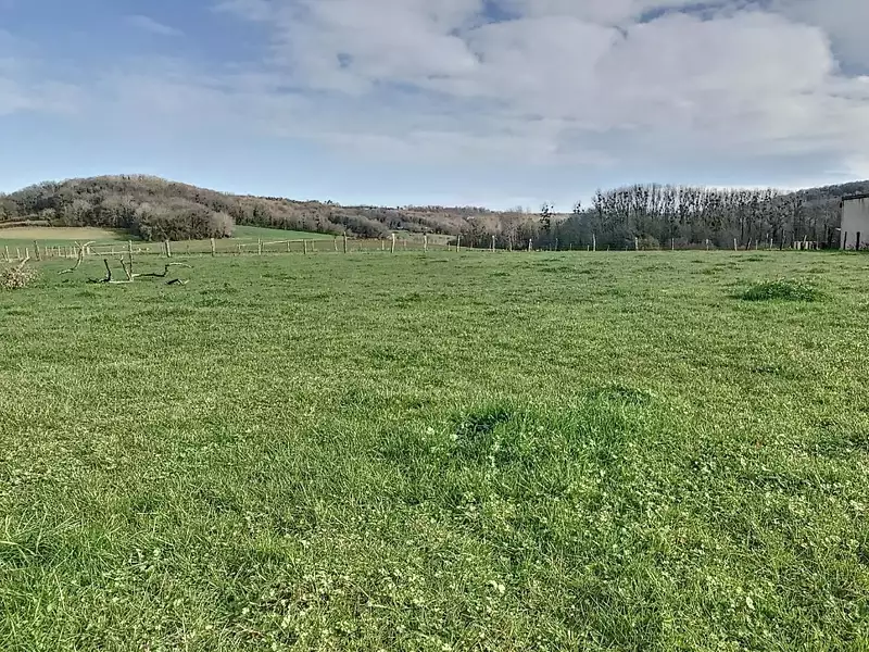 Terrain à bâtir, 700 m² - Thourotte (60150)