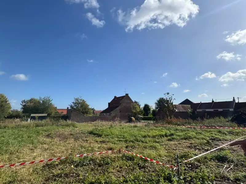 Terrain à bâtir, 423 m² - Cysoing (59830)