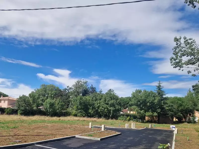 Terrain à bâtir, 900 m² - Léguevin (31490)