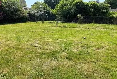 Terrain à bâtir, 637 m²