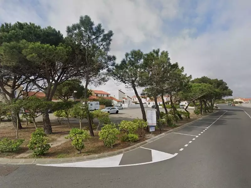 Terrain à bâtir, 410 m² - Le Barcarès (66420)