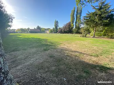 Terrain à bâtir, 3 600 m²