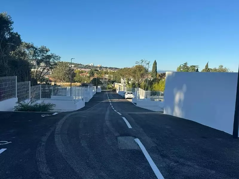 Terrain à bâtir, 574 m² - Martigues (13500)