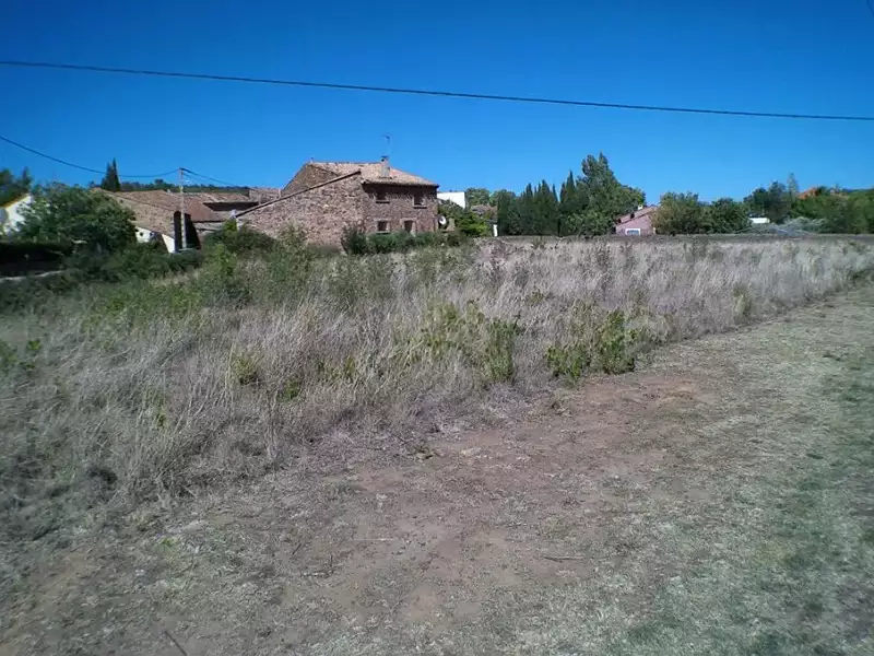 Terrain à bâtir, 1 410 m² - Cébazan (34360)