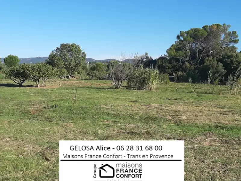 Terrain à bâtir, 500 m² - Fréjus (83600)