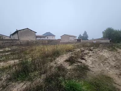 Terrain à bâtir, 450 m²