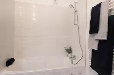 102 Avenue Aristide Briand