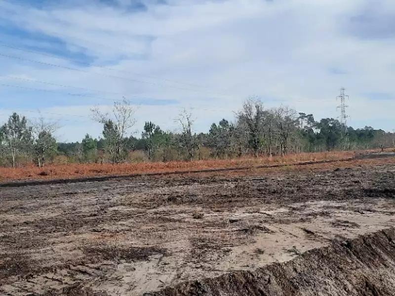 Terrain à bâtir, 780 m² - Mios (33380)