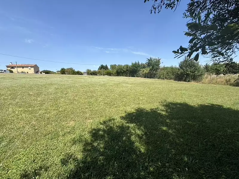Terrain à bâtir, 608 m² - Lacroix-Falgarde (31120)