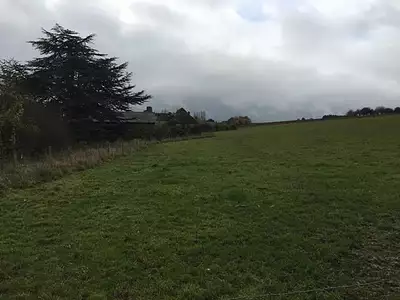 Terrain à bâtir, 814 m²